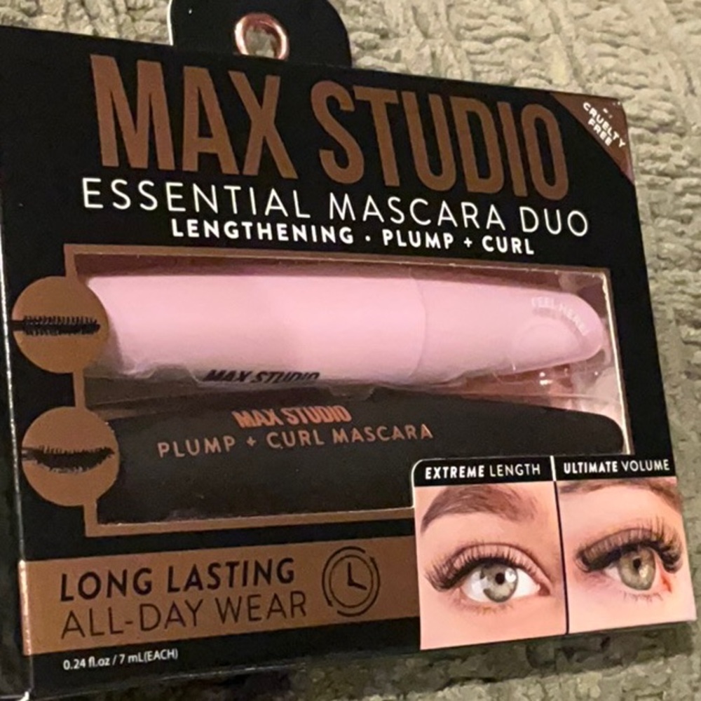 Max Studio (2) Essential Mascara Duo for Long lasting All Day Wear.